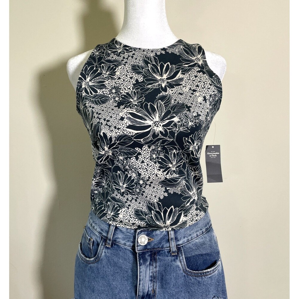 Abercrombie & Fitch Women’s Floral Crop Top Black Size Large Casual Festival NWT